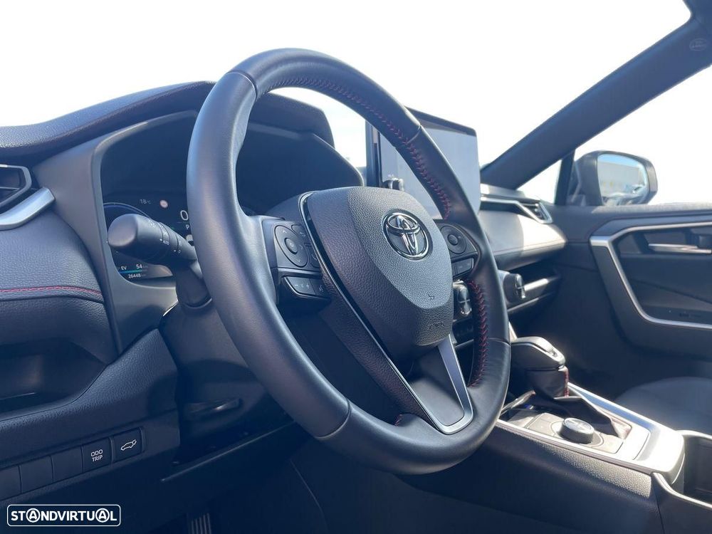 Toyota RAV4 - 13