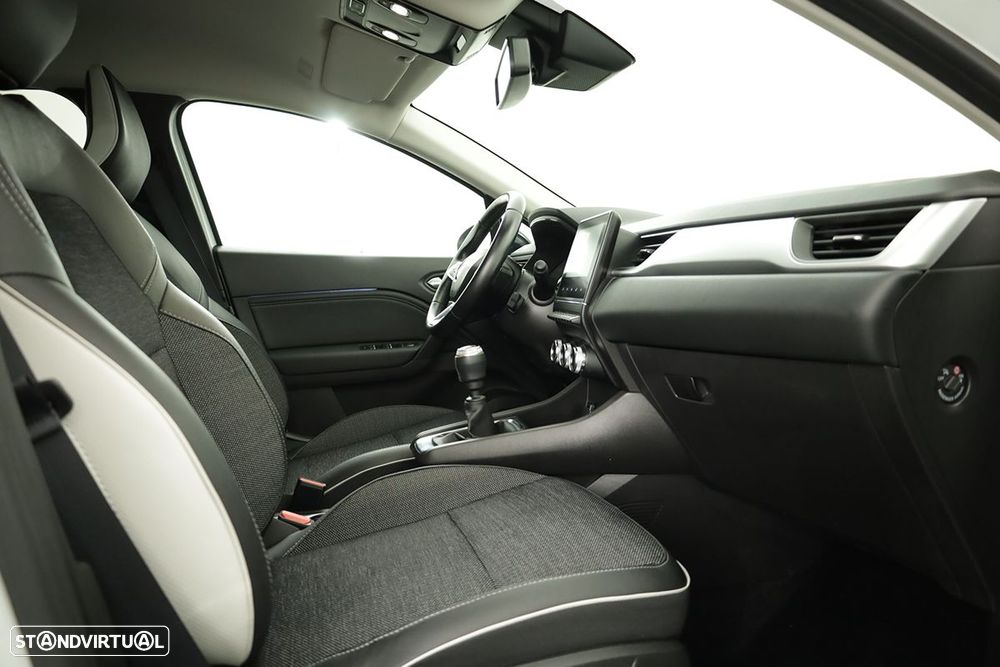 Renault Captur 1.0 TCe Techno Bi-Fuel - 22