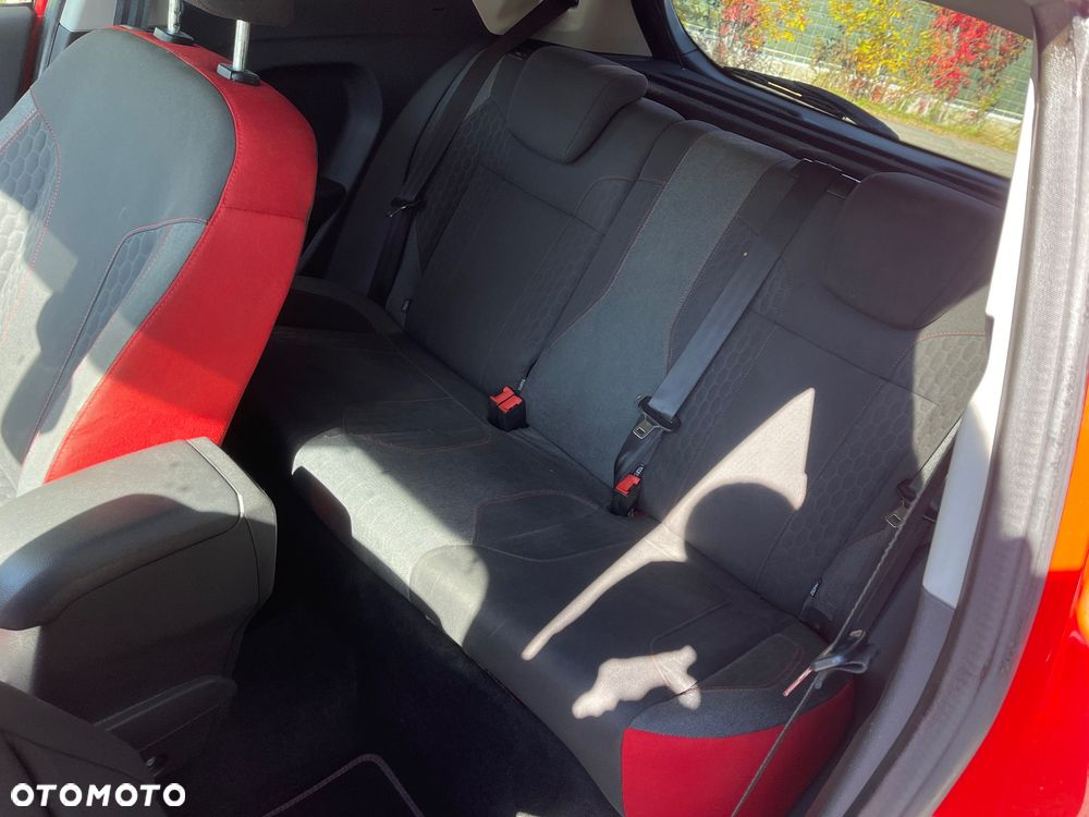 Ford Fiesta - 17