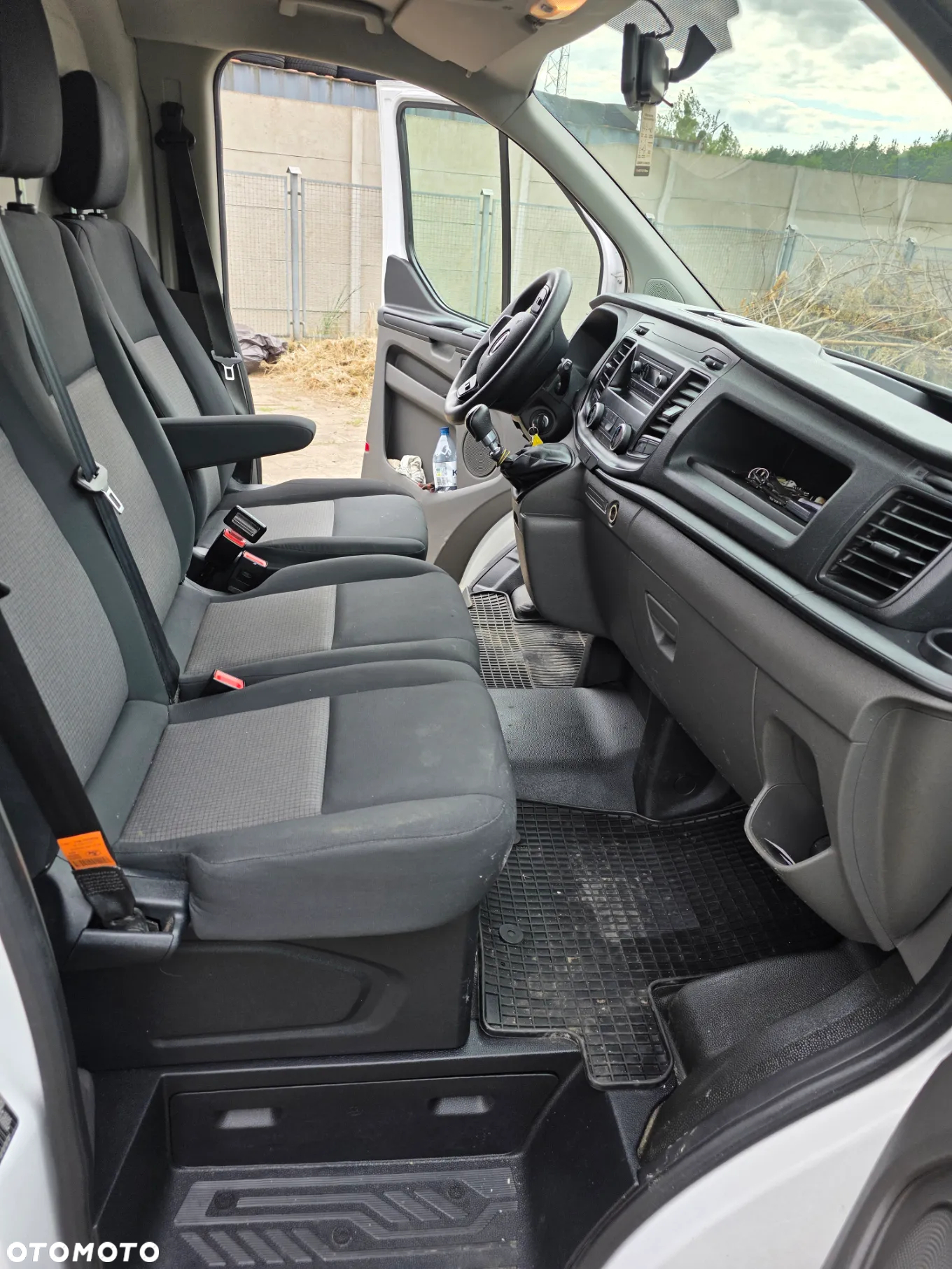 Ford Transit Custom - 14