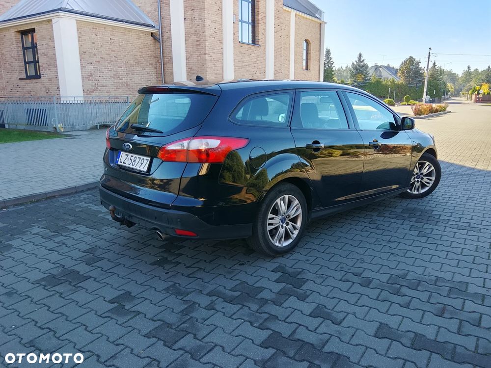Ford Focus - 8