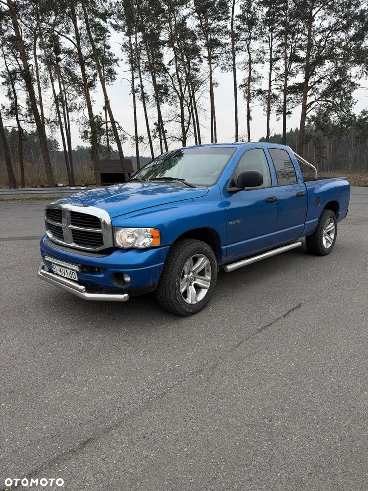 Dodge RAM 5.7 4WD HEMI - 2