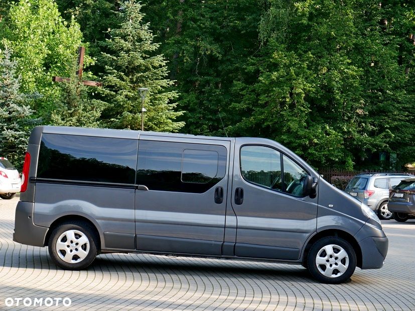 Opel Vivaro - 9