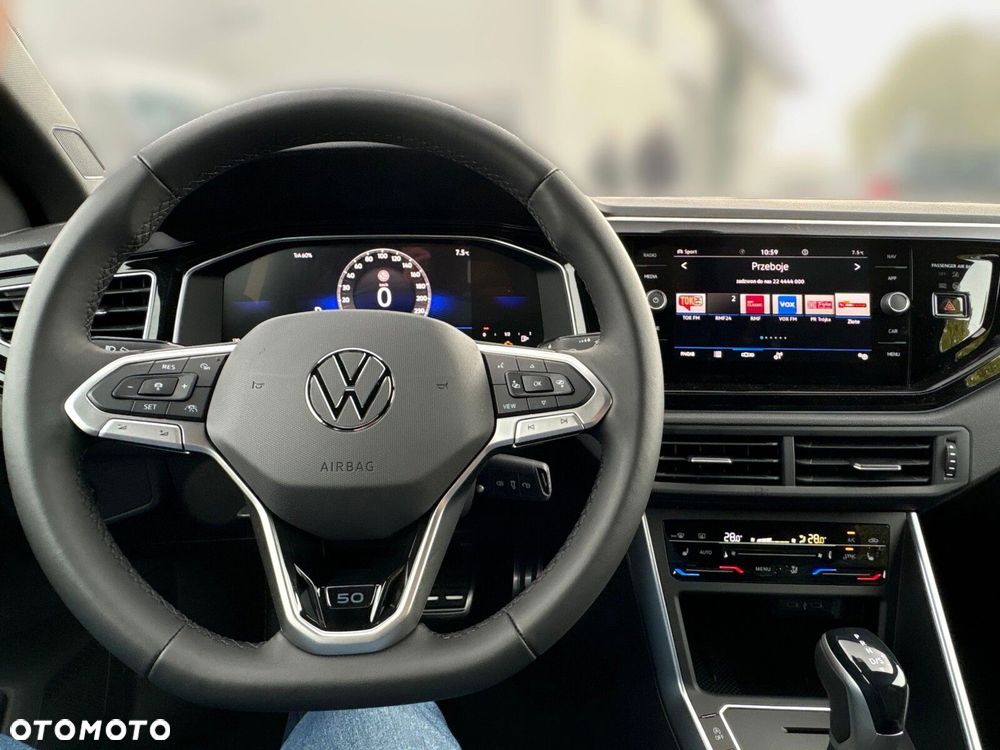 Volkswagen Polo - 13
