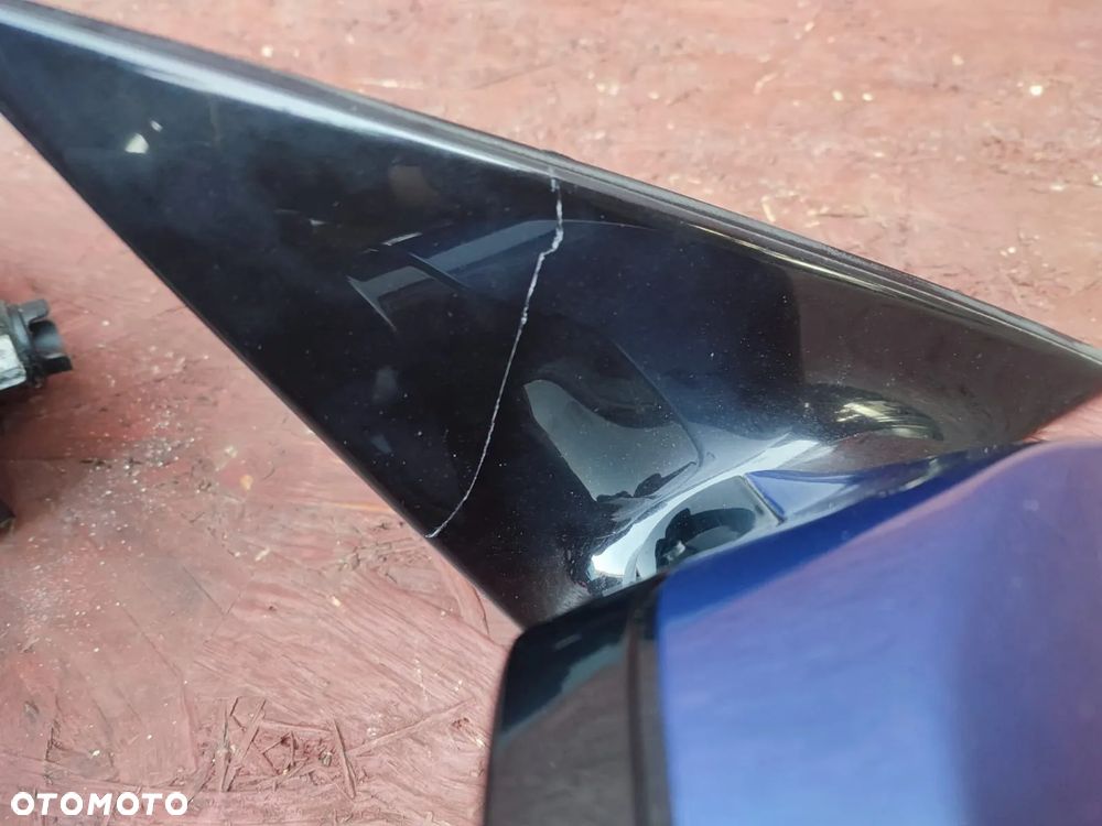 BMW E92 / E93. ORYGINALNE LUSTERKA M-PAKIET LEWE / PRAWE Z WERSJI SCHADOW-LINE, KOL. LE MANS BLAU METALIC 381. O NR: 7 176 168 / 7 176 167 OEM. W DOBRYM STANIE. WERSJA UK - 12