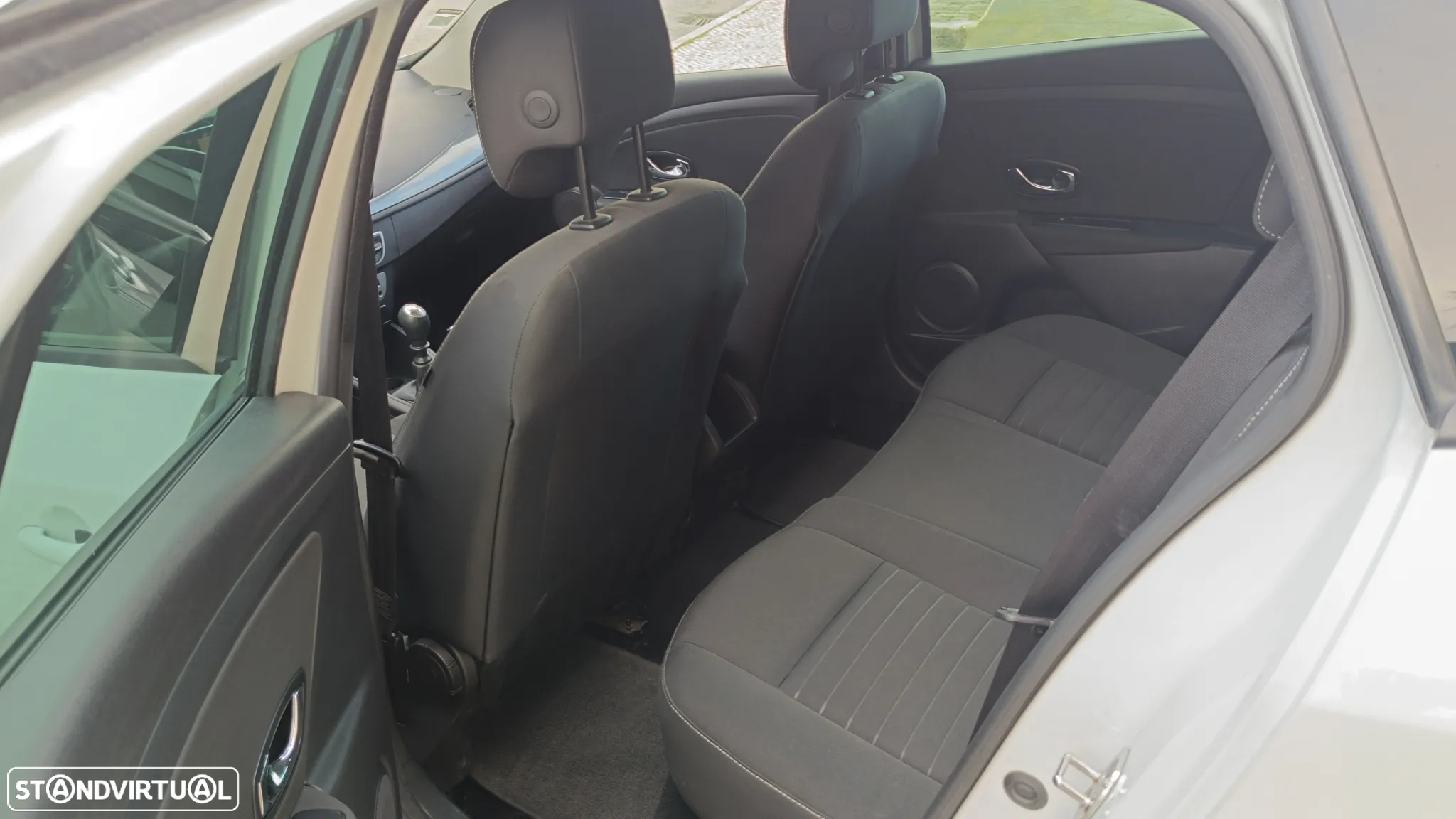 Renault Mégane Sport Tourer 1.5 dCi Limited SS - 7