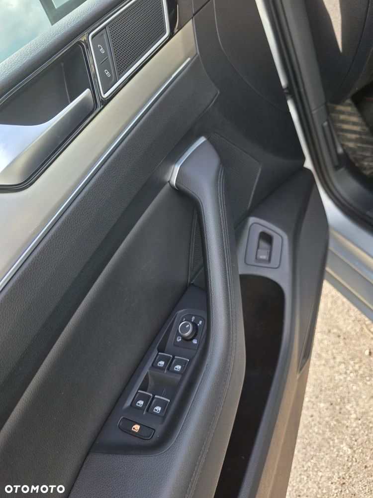Volkswagen Passat 2.0 TDI BMT Highline DSG - 20