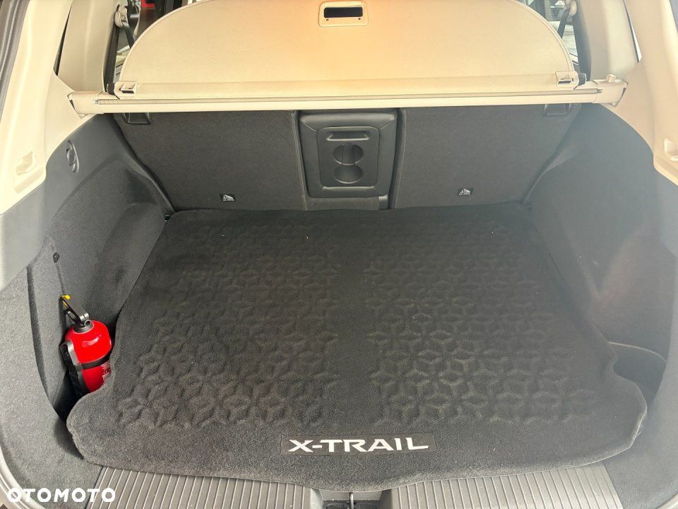 Nissan X-Trail - 11