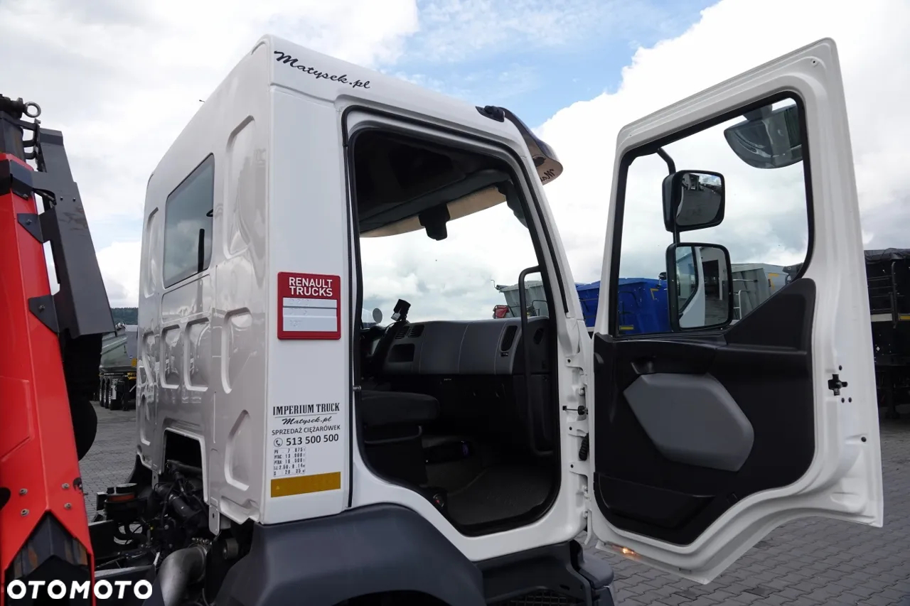 Renault D 210/  4X2 / SKRZYNIOWY 5 M + HDS PALFINGER PK 8.501 SLD A / UDŹWIG 5 580G / STEROWANIE RADIOWE / ROTATOR / SPROWADZONY - 36
