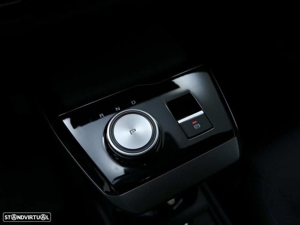 MG MG4 64 kWh Comfort - 24