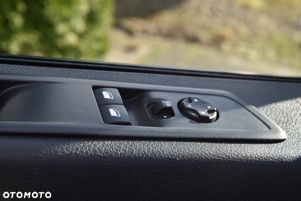 Opel Vivaro Extra Long - 20