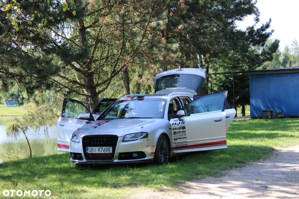 Audi A4 ver-1-8t-quattro - 1