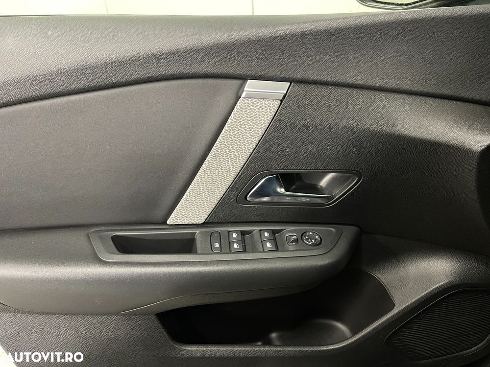 Citroën C4X PureTech 130 Stop&Start EAT8 FEEL PACK - 22