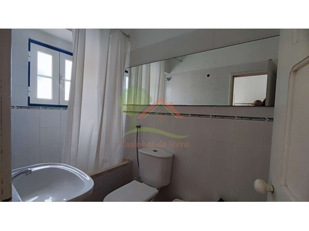 Pequena moradia Geminada T1 na Assafora - Grande imagem: 2/5