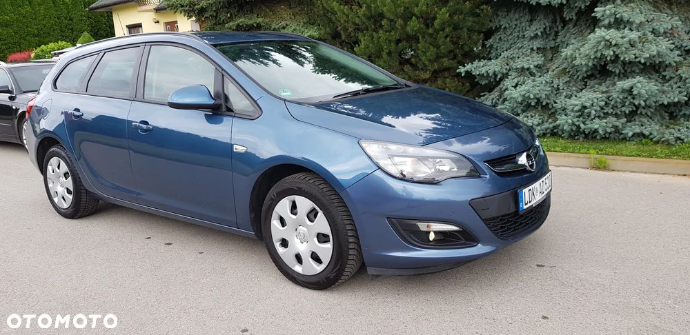 Opel Astra 1.4 Turbo Exklusiv - 10