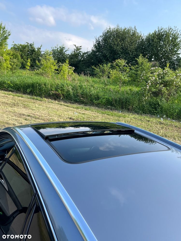 Audi A6 Avant 2.0 TDI Ultra DPF S tronic - 10