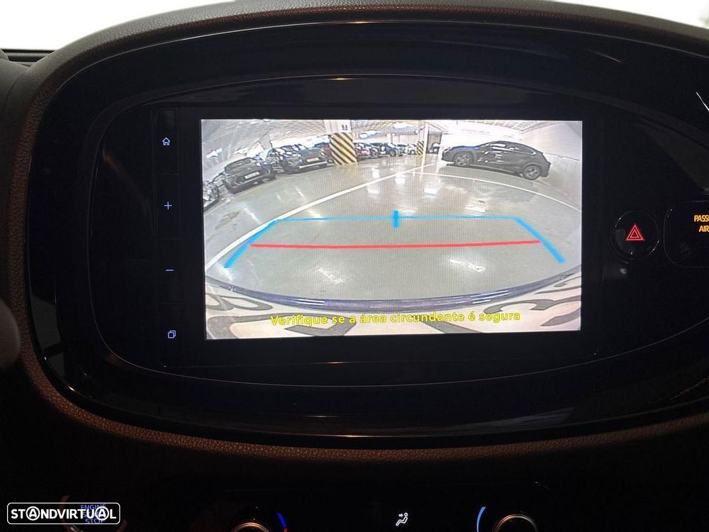 Toyota Aygo X 1.0 Envy - 22