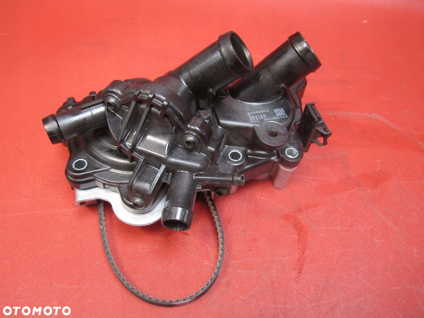 Pompa wody VW Seat Skoda Audi 1.4 eTSI DGE 22 04E121042AD 04E121600CS - 2