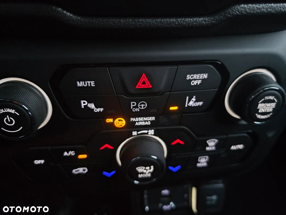 Jeep Renegade 1.0 T-GDI Limited - 33
