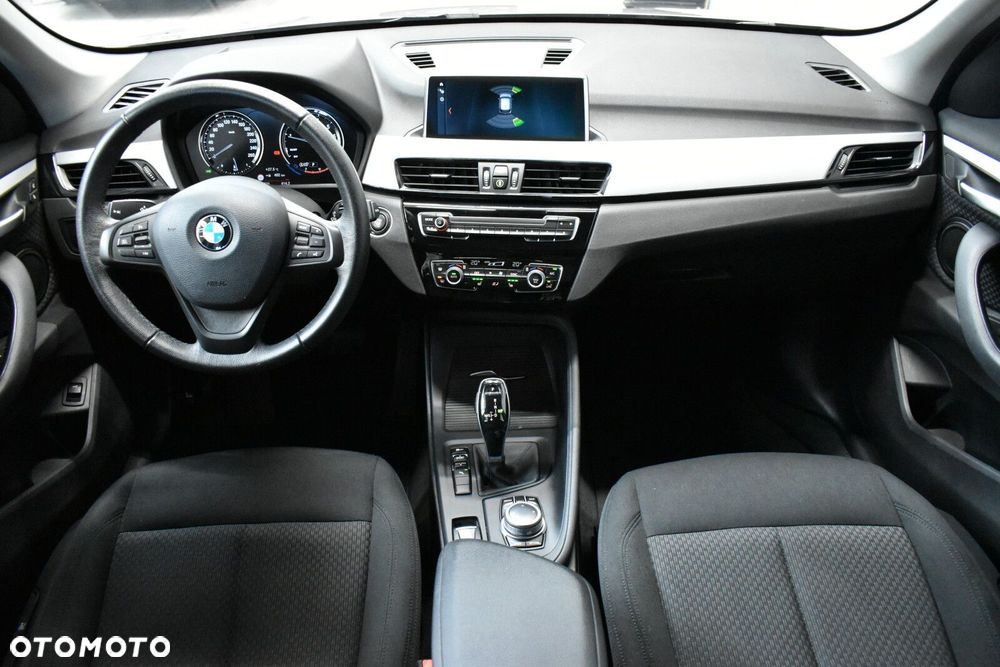 BMW X1 sDrive18i Advantage - 6