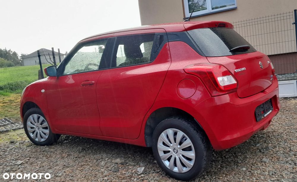 Suzuki Swift 1.2 Dualjet Hybrid Allgrip Comfort - 3