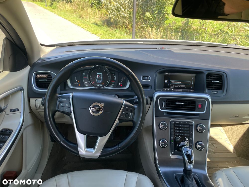 Volvo S60 2.5 T5 AWD - 13