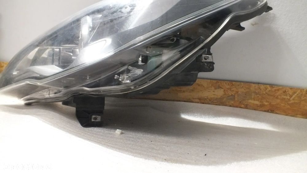 Bi xenon lewy Opel Insignia A lift 1ZT01116601 - 2