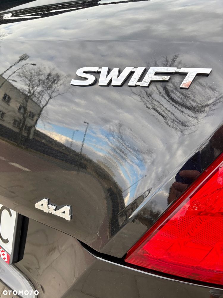 Suzuki Swift 1.2 4x4 Club - 9