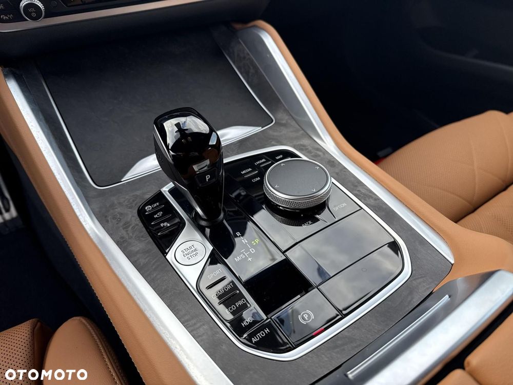 BMW X6 - 13