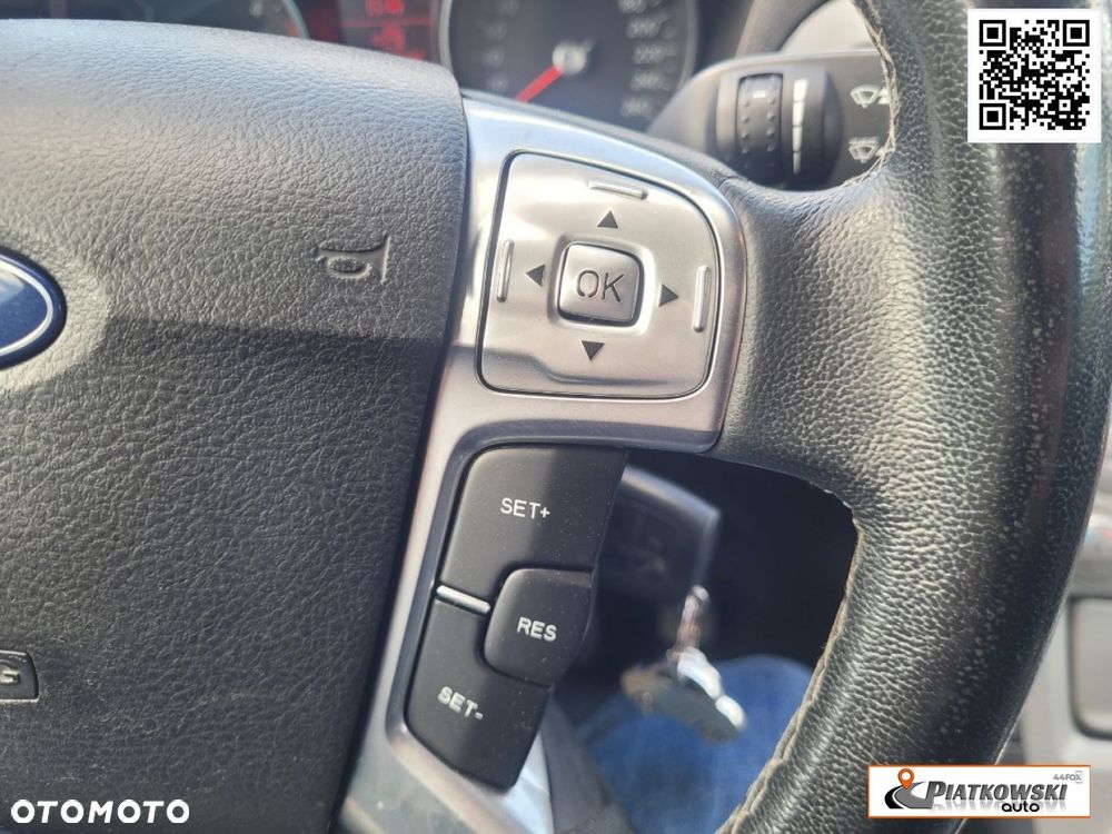 Ford S-Max - 25
