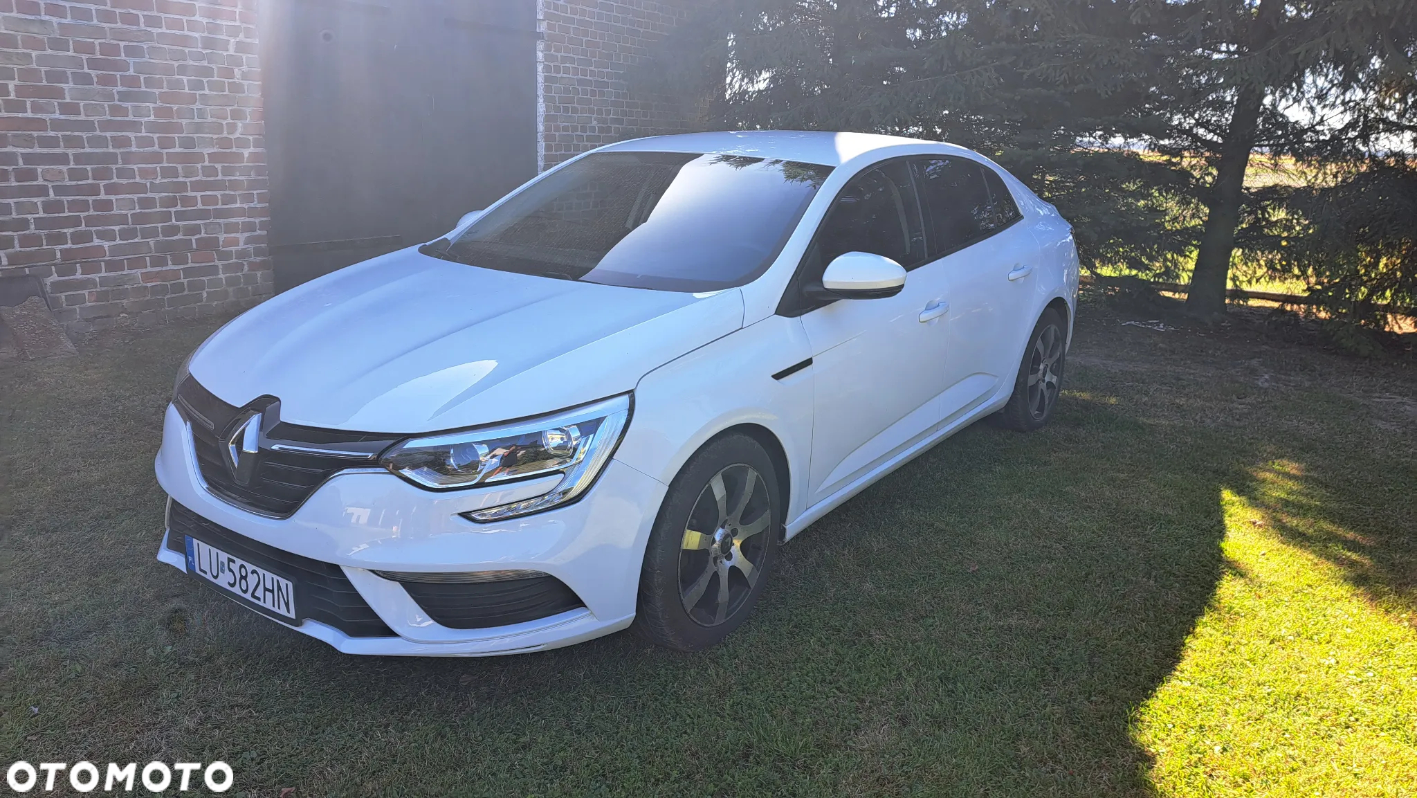Renault Megane 1.6 SCe Life - 7