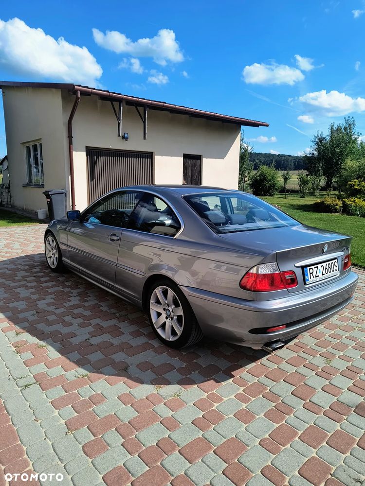 BMW Seria 3 325Ci - 35