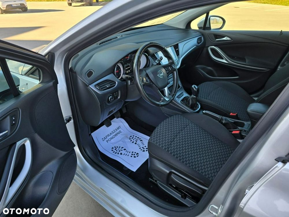 Opel Astra - 21
