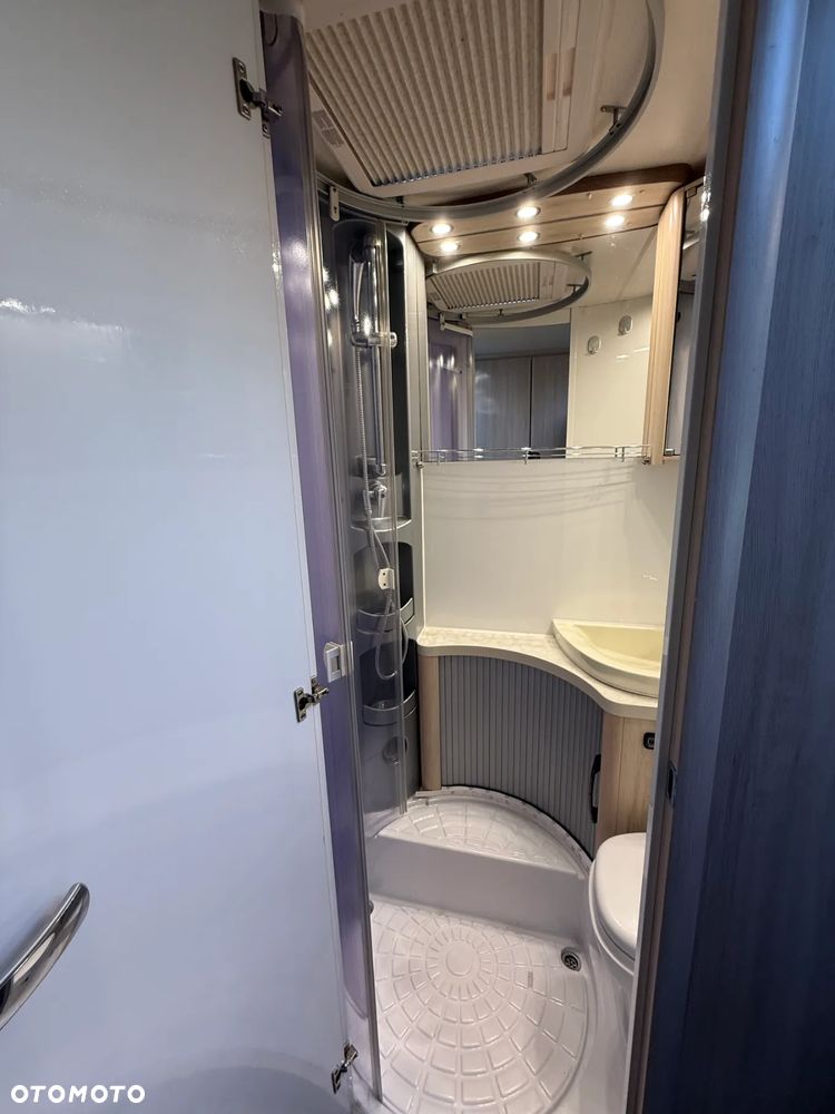 Hobby Kamper,camper I właściciel garażowany 6-osób - 14