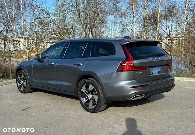 Volvo V60 D4 AWD - 2