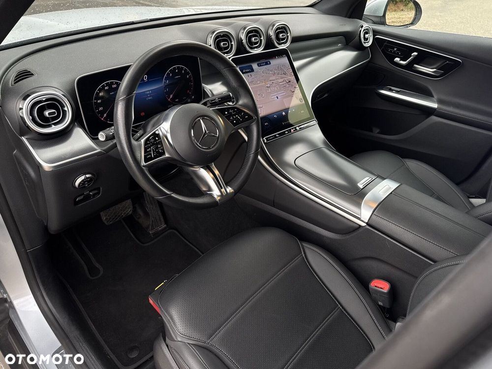 Mercedes-Benz GLC - 22