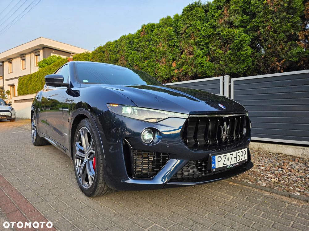 Maserati Levante S Q4 - 4