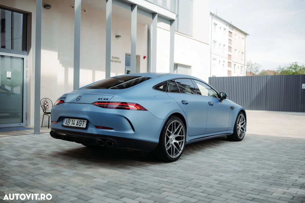 Mercedes-Benz AMG GT - 5