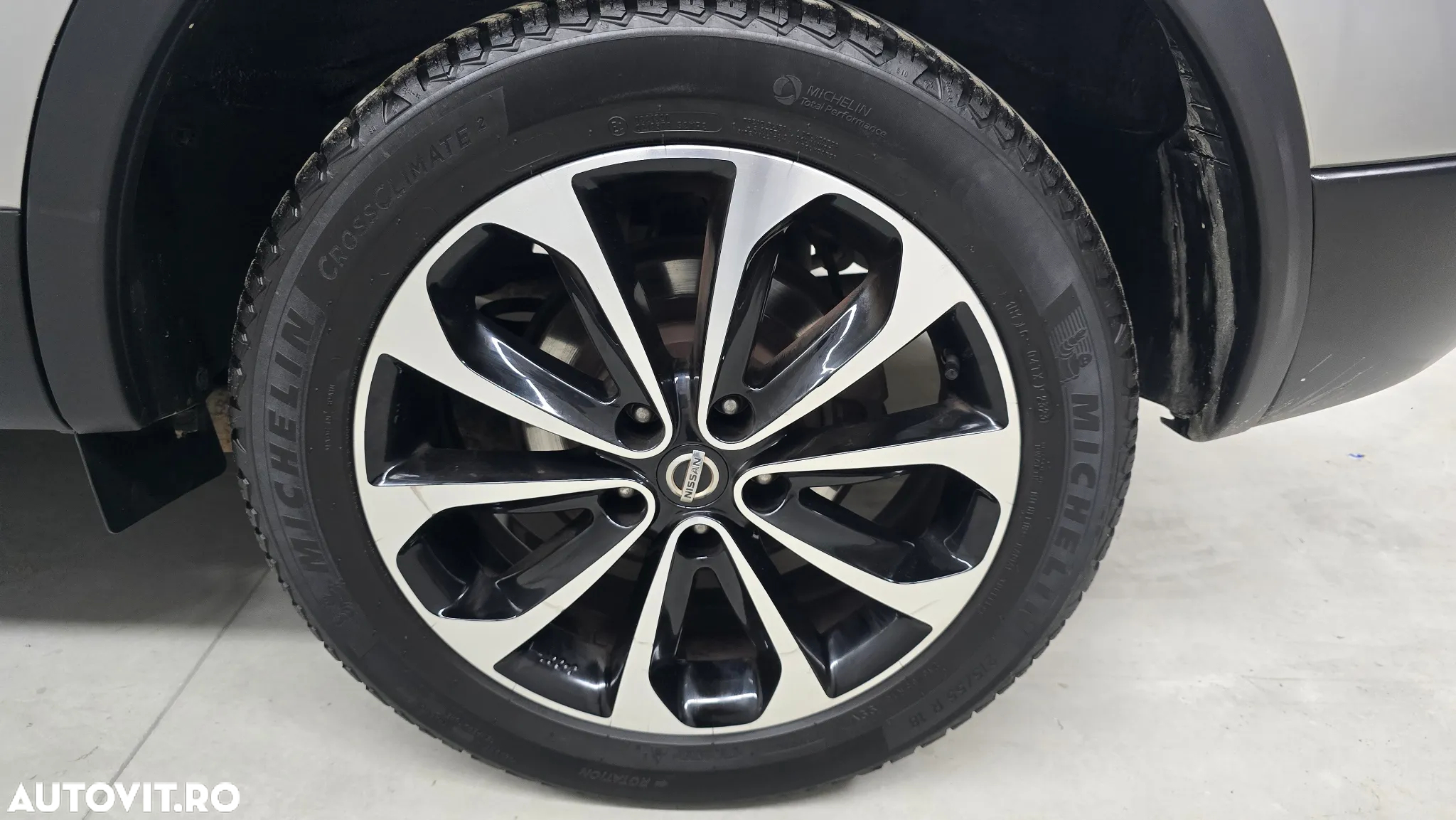 Nissan Qashqai 1.6 DCI Start/Stop N-Connecta - 8