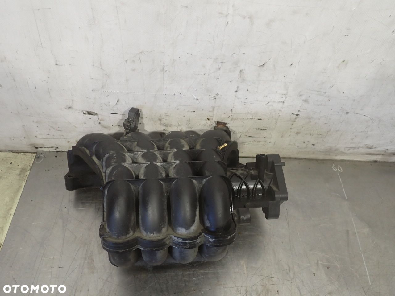 KOLEKTOR SSĄCY MITSUBISHI COLT CZ3 1.3 MN143823 - 1