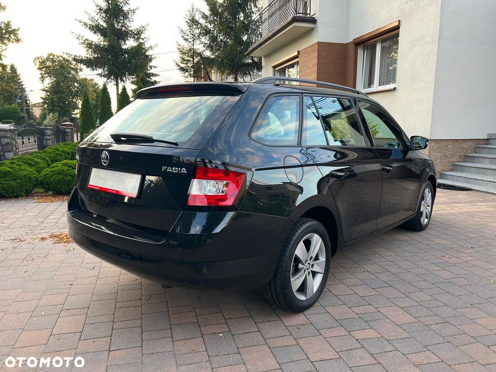 Skoda Fabia 1.2 TSI Ambition - 9
