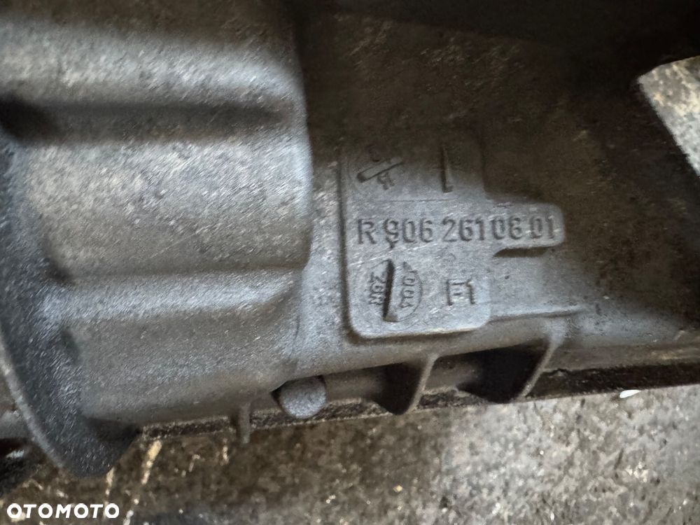 Volkswagen Crafter 2.0 Tdi skrzynia biegów manual A9062610801  HVW9062605200  W9062606900  A9062610801 R9062610003 A9062610303  R9062610003 A9062610403  R9062610801 - 9