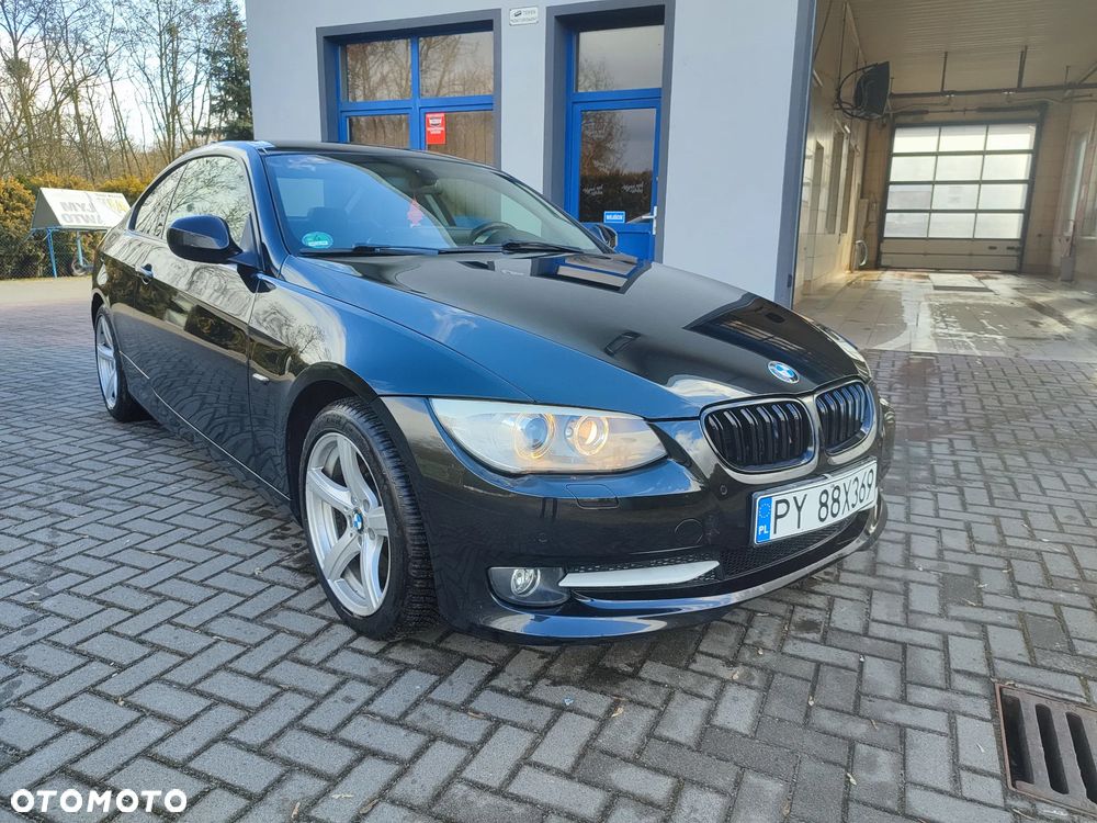BMW Seria 3 320i M Sport Edition - 9
