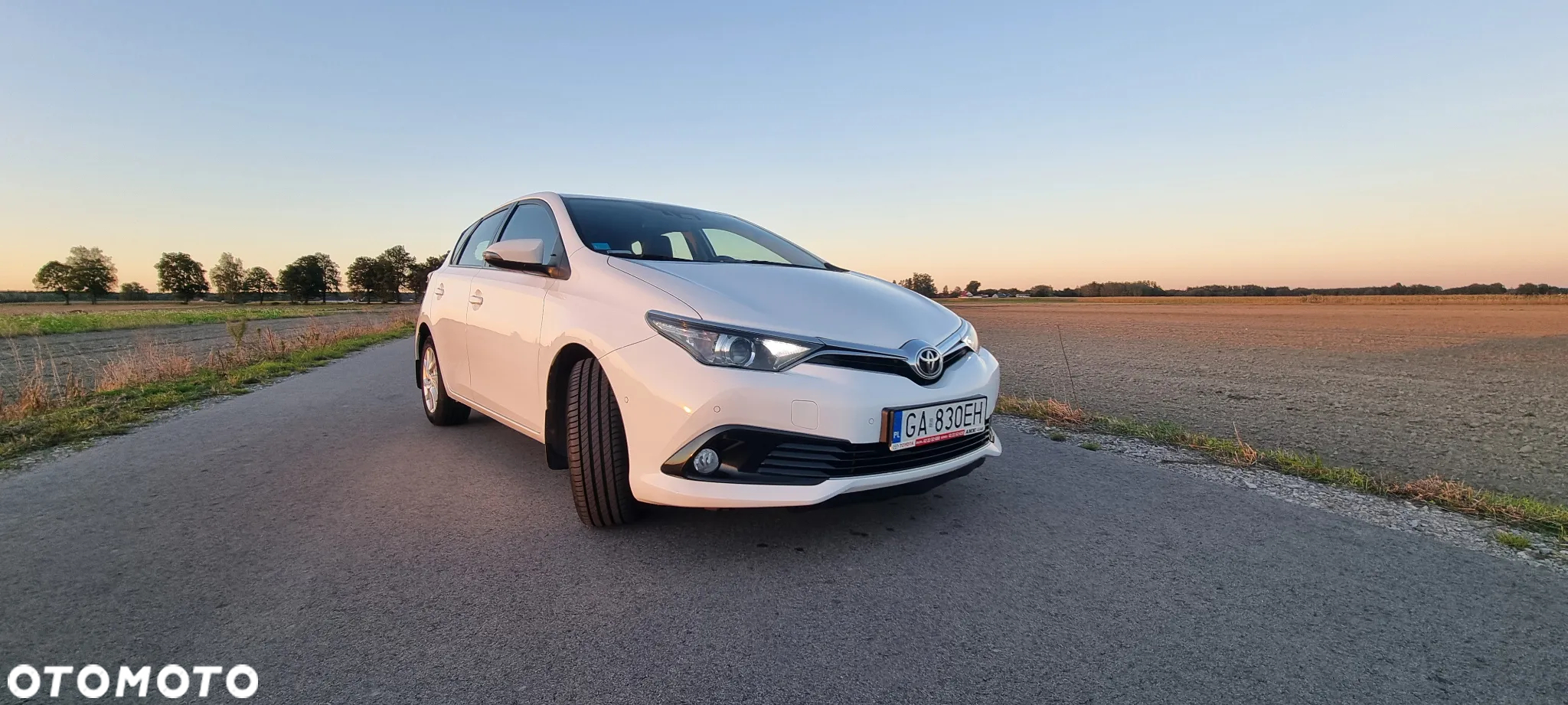 Toyota Auris 1.6 Comfort - 4