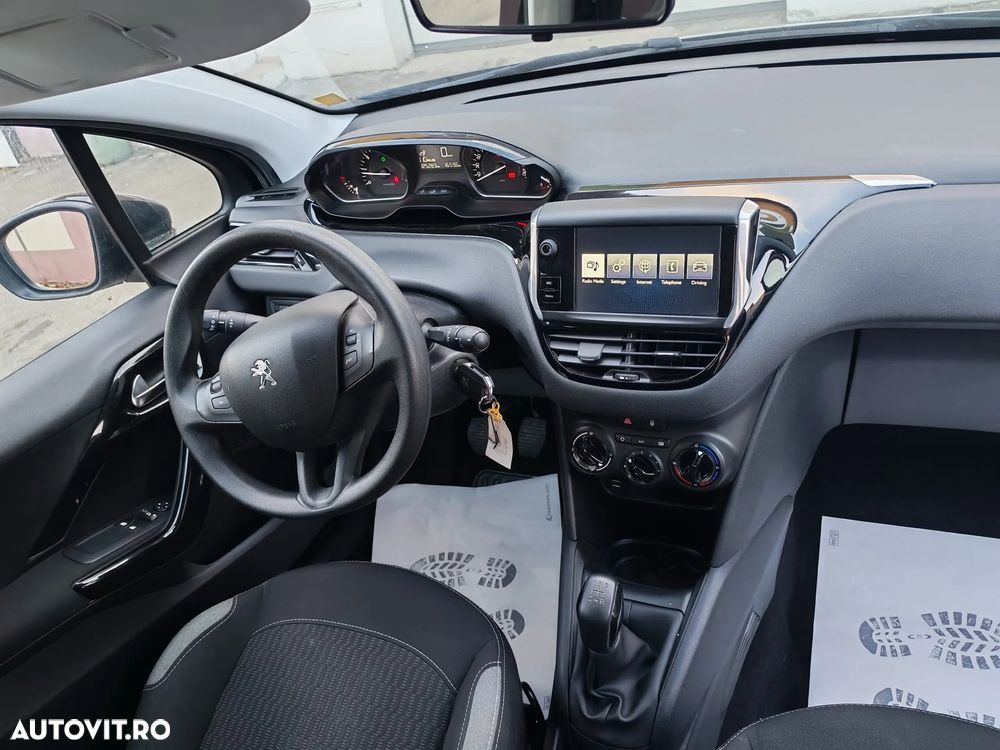 Peugeot 208 PureTech 82 Start & Stop Active - 8