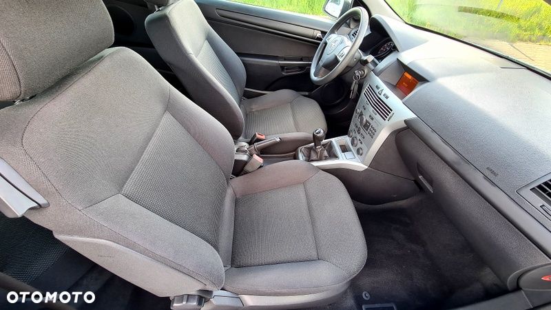 Opel Astra 1.4 Sport - 21