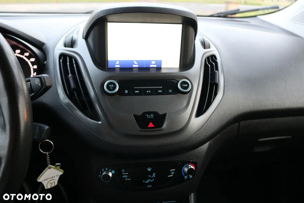 Ford COURIER - 11