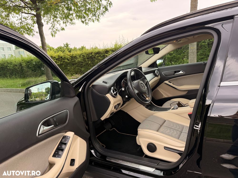 Mercedes-Benz GLA 220 4MATIC - 5