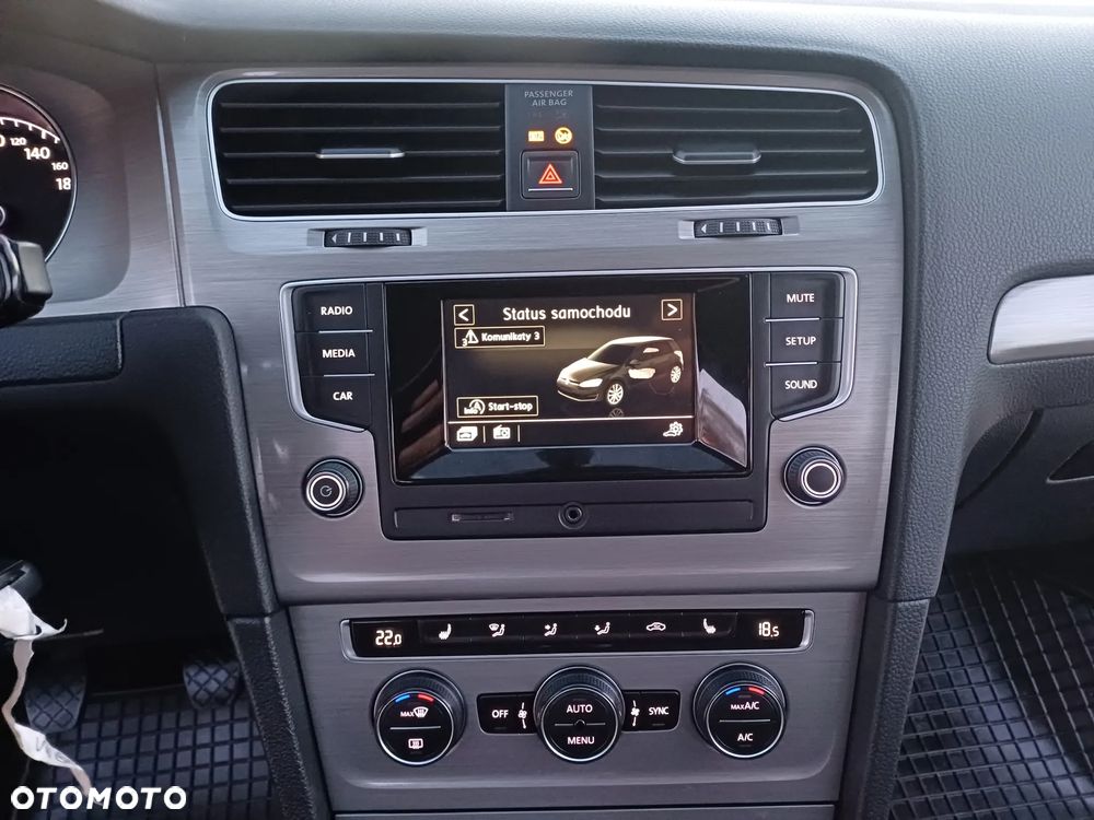 Volkswagen Golf 1.6 TDI (BlueMotion Technology) Comfortline - 17