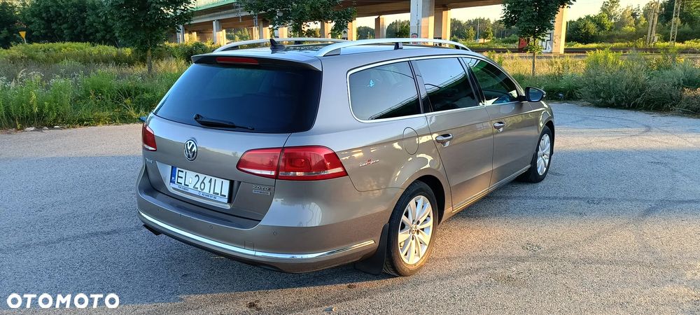 Volkswagen Passat 2.0 TDI Comfortline DSG - 9